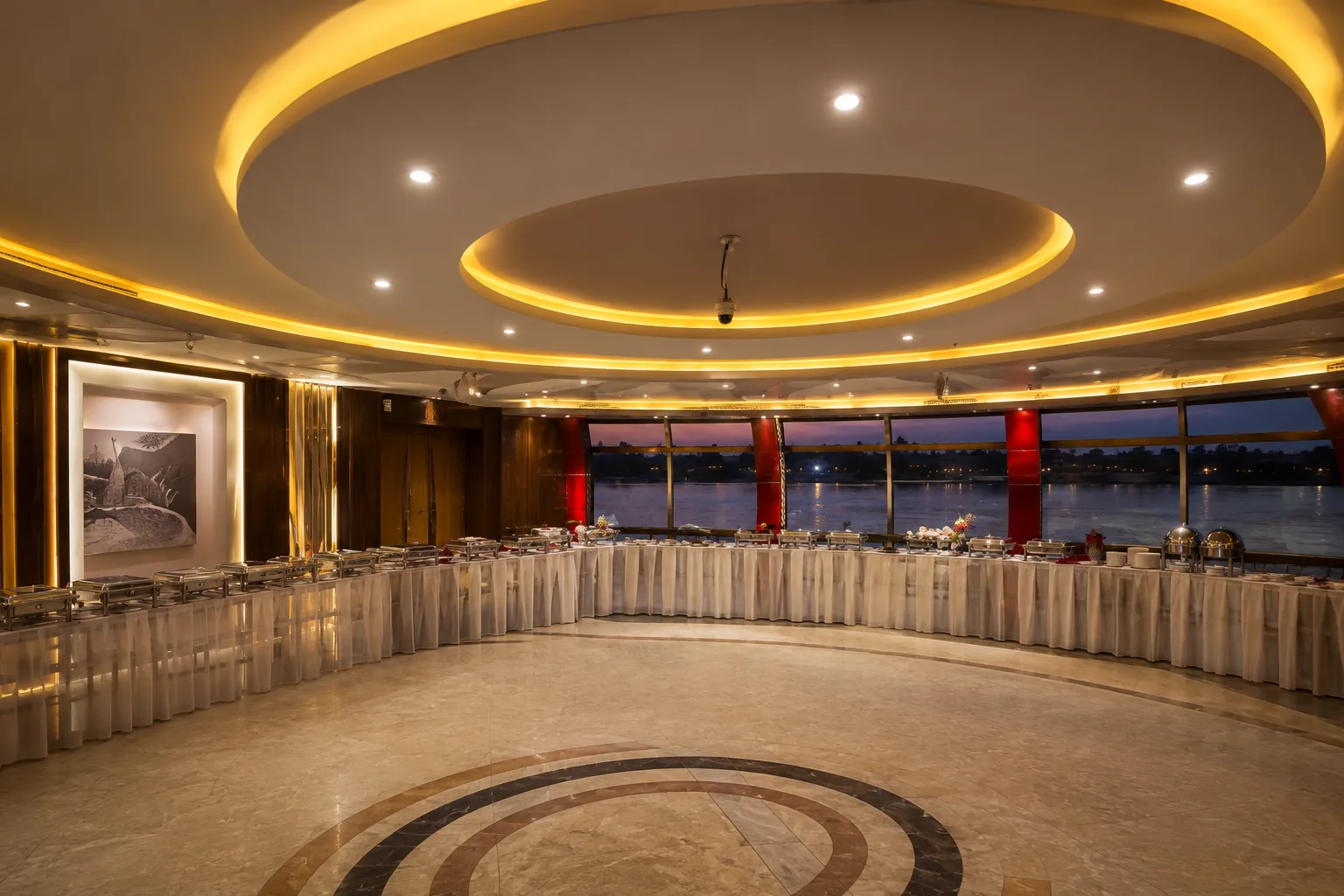 Jewel Amaya Nile Lounge